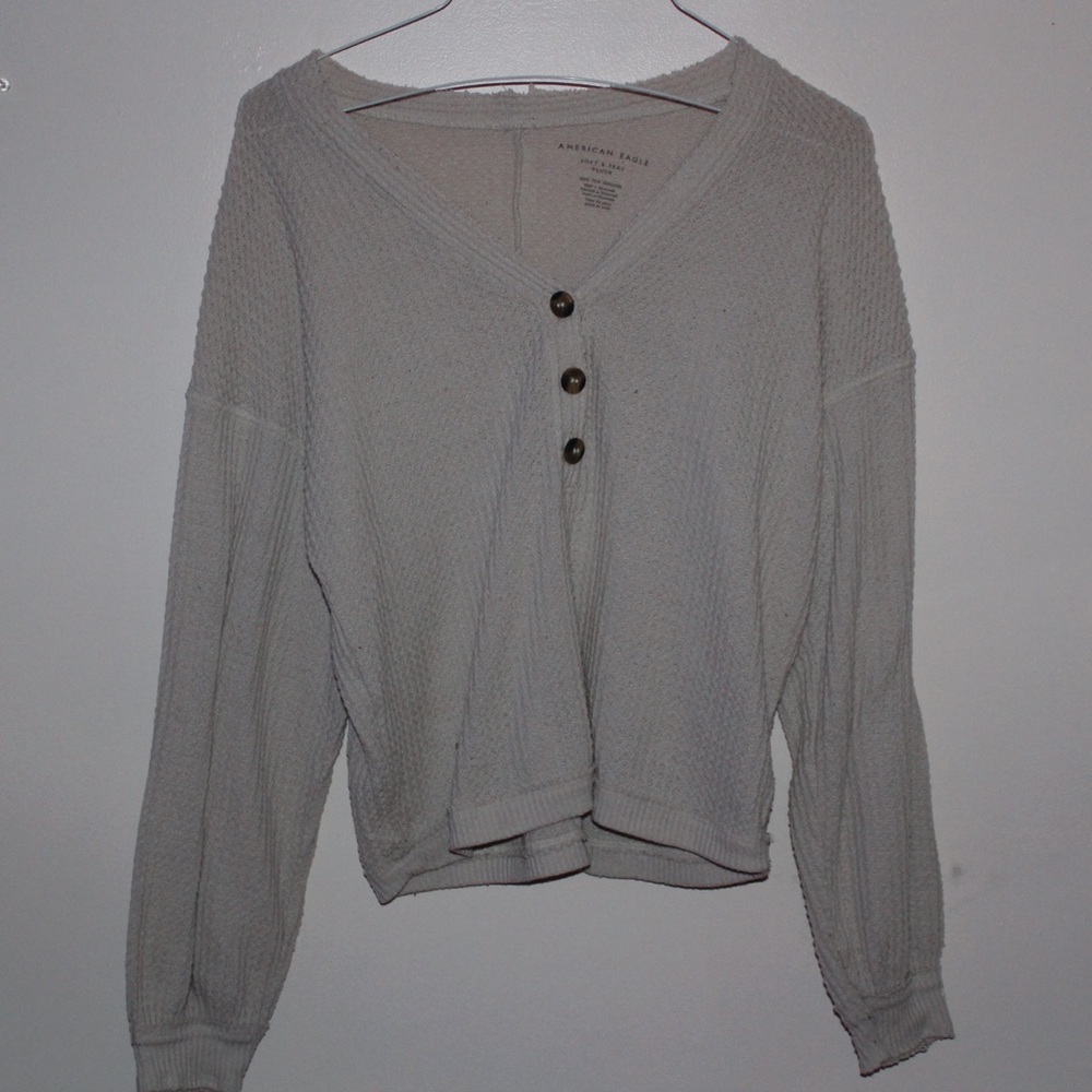 American Eagle sweater